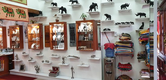 Nairobi’s Finest Souvenir & Artisan Shopping Experience